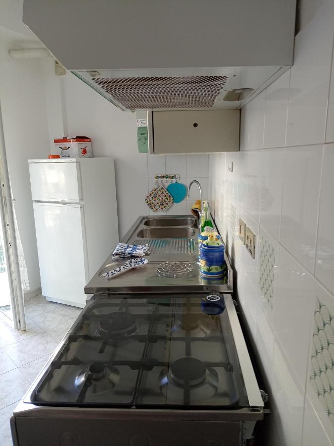 Appartamento Incantevole A Ospedaletti Exteriör bild